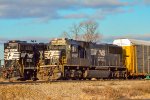 NS SD70 Locomotive